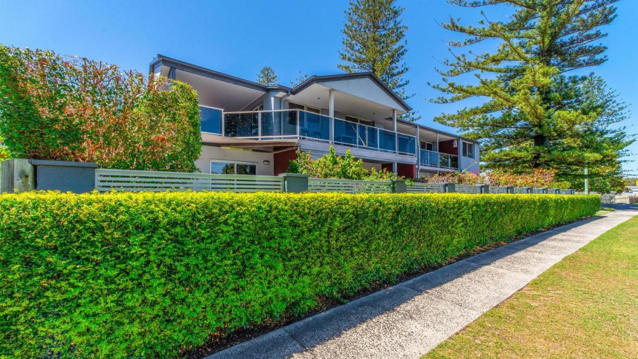 Adrift Apartments Yamba Exterior photo